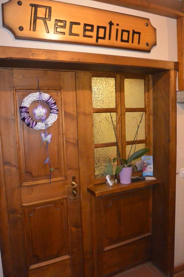 Hotel Baergsunnu Saas-Grund Ngoại thất bức ảnh